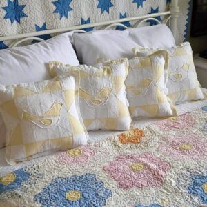 yellow bird quilt pillow