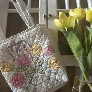 Cottage Romance! Vintage Quilt Market Tote Bag Roses Applique