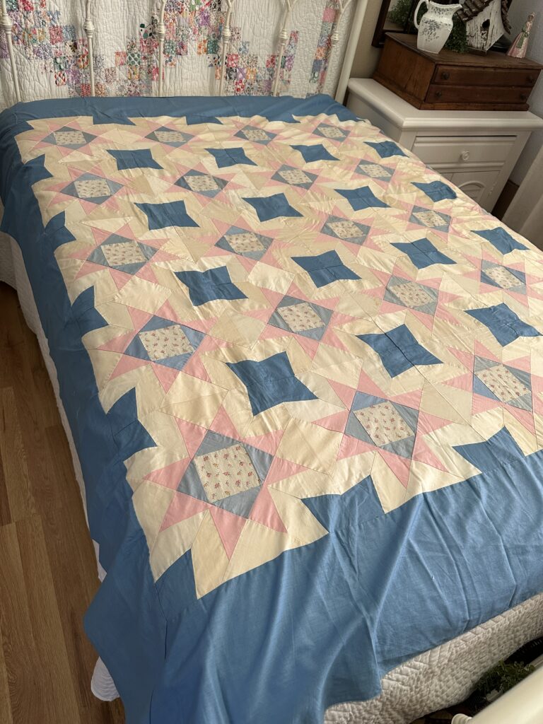 Beautiful Vintage 1940s Quilt Top The Crystal Star