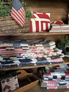 antique quilt top display ideas