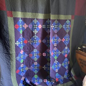 large vintage amish quilt