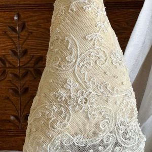 antique-lace-bobbin-tree