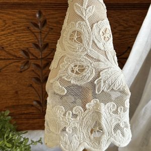 antique-lace-bobbin-tree