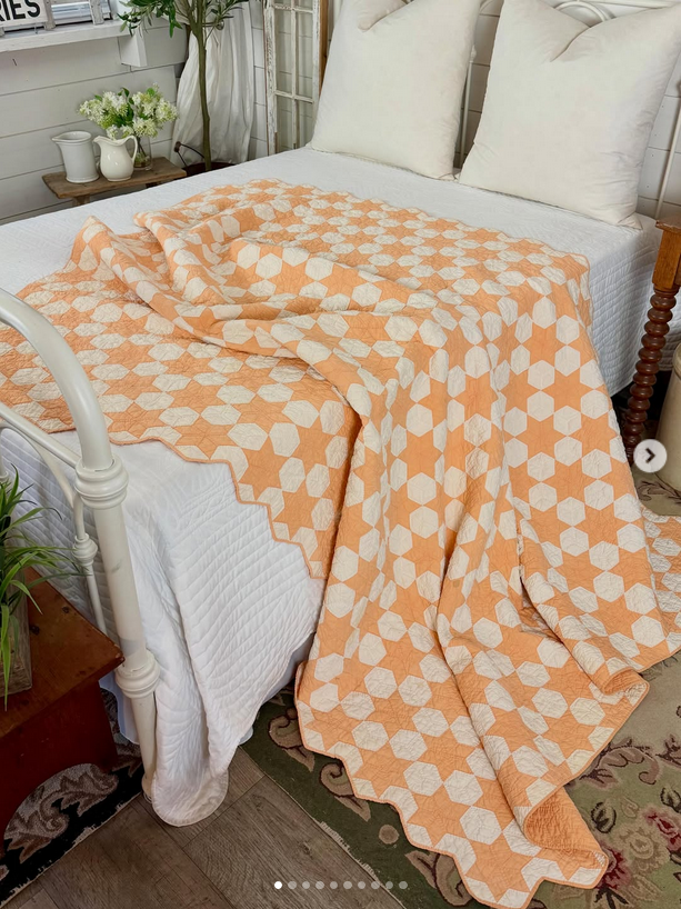vintage peach stars quilt
